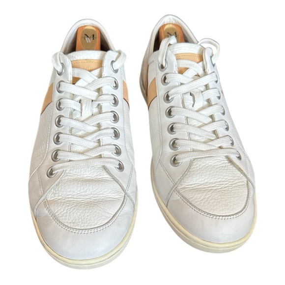 Men’s Louis Vuitton White Low Top Classic V Sneaker Sz 7.5/ US 8.5 - Picture 6 of 15